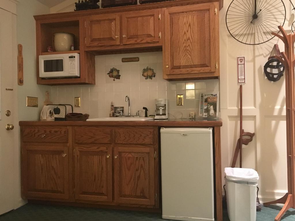 קלארקס סאמיט Red Barn Village Bed & Breakfast מראה חיצוני תמונה