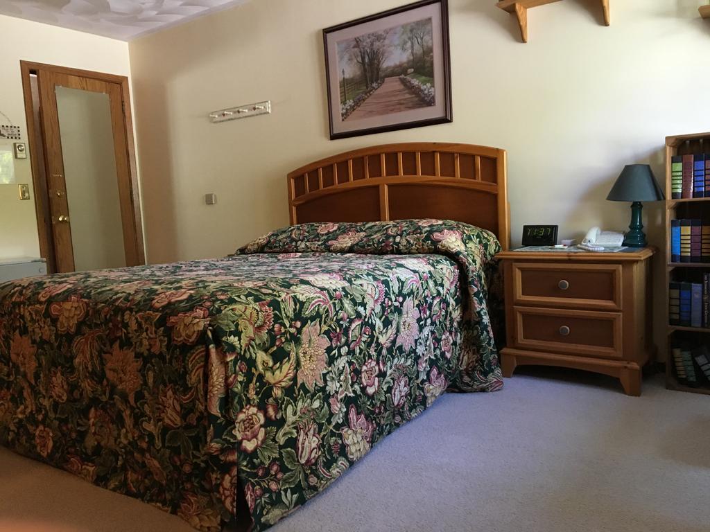 קלארקס סאמיט Red Barn Village Bed & Breakfast מראה חיצוני תמונה